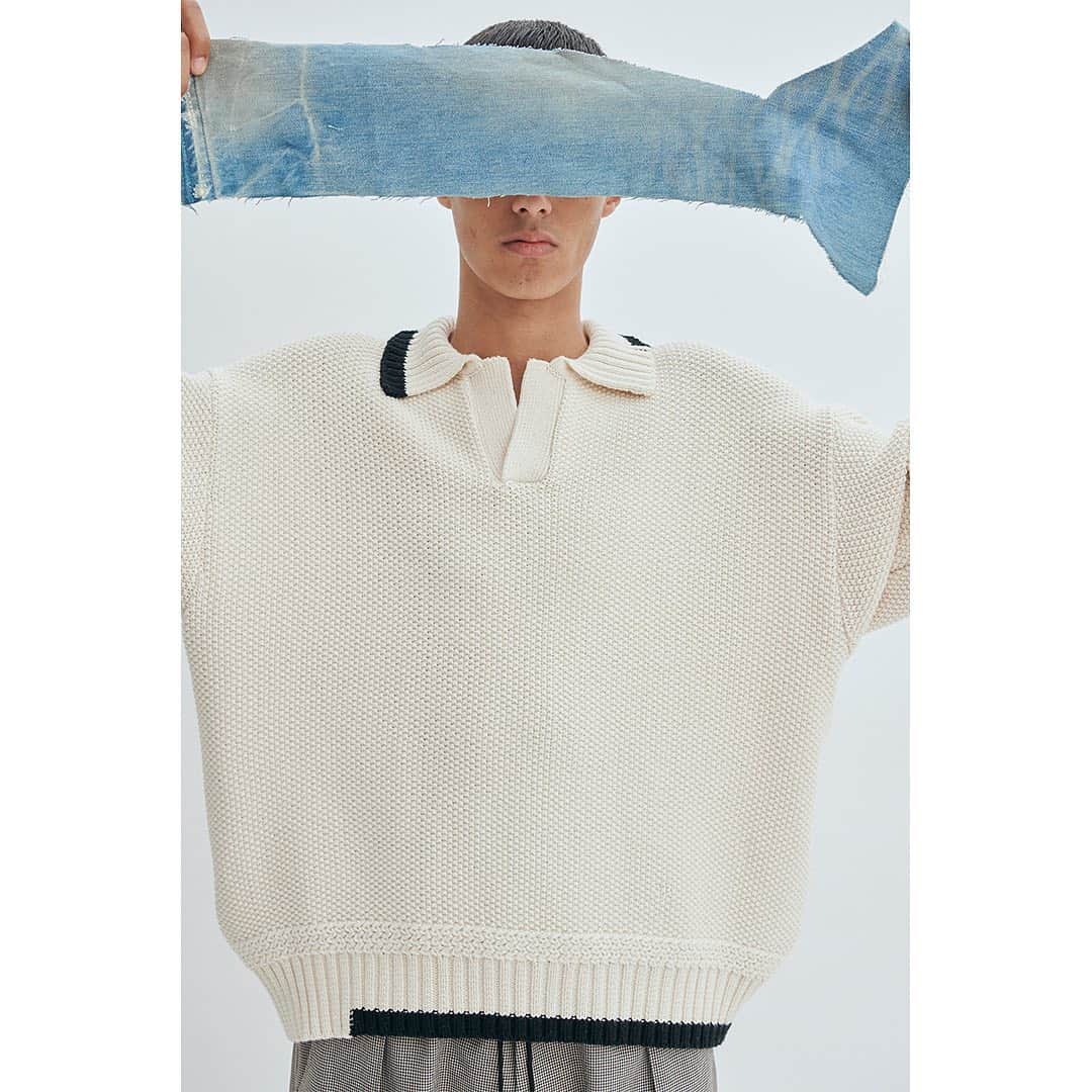 KUROのインスタグラム：「KURO 20ss collection  #kurodenim #denim #architecture」