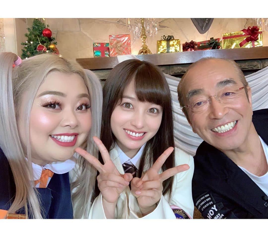 渡辺直美さんのインスタグラム写真 - (渡辺直美Instagram)「子供の頃から憧れている志村さんとコントをご一緒出来て本当に光栄です。 こんな若手の私にも いつも優しくしてくださりありがとうございます。 愛に溢れたカッコいい志村さんが大好きです。」3月30日 17時35分 - watanabenaomi703