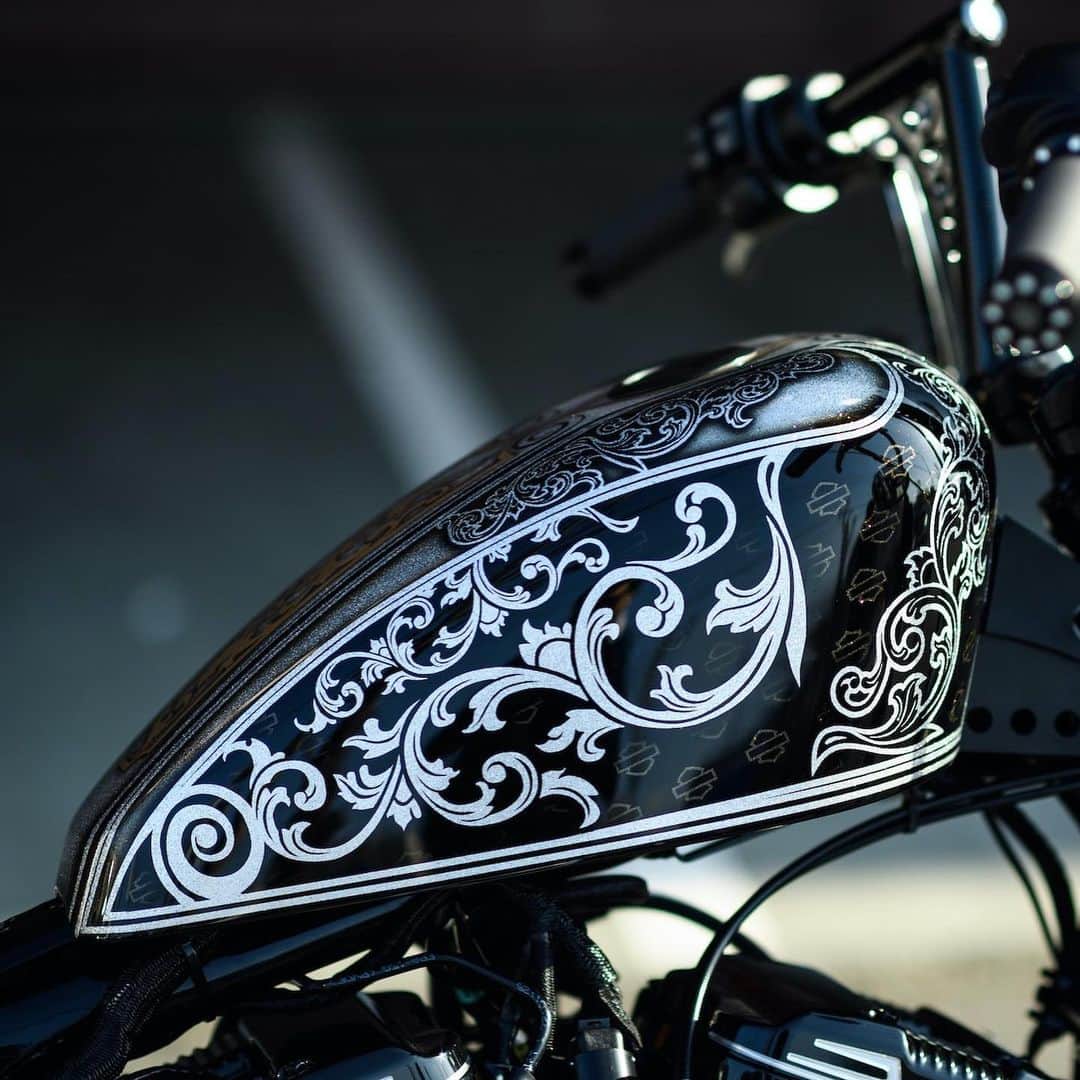 Harley-Davidson Japanさんのインスタグラム写真 - (Harley-Davidson JapanInstagram)「God is in the detail. #ハーレー #harley #ハーレーダビッドソン #harleydavidson #バイク #bike #オートバイ #motorcycle #フォーティーエイト #fortyeight #xl1200x #スポーツスター #sportster #カスタム #custom #キングオブキングス #kingofkings #kok #ハーレーダビッドソン静岡 #hdshizuoka #melville #2020 #自由 #freedom」3月30日 22時49分 - harleydavidsonjapan