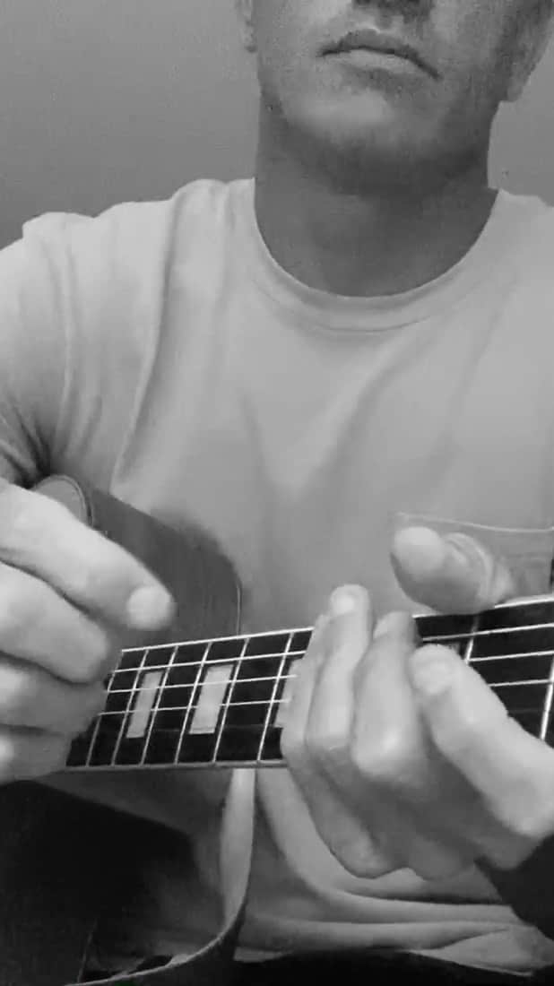 ケリー・スレーターのインスタグラム：「Another something I wrote years ago. Get your instrument and play over the instrumental section at the end. Another one of those challenges for others to put out an acoustic song. @citizencope @benharper @seujorge @curfuffle @brettdennen @phillyglove we’d love to hear all of you guys. Oh, and @ericgeiselman don’t avoid me here! Let’s have it.」