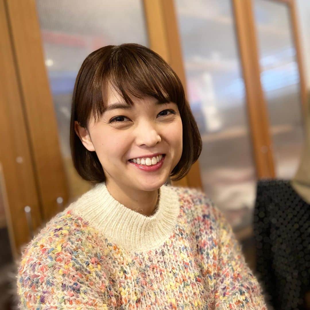 Negiccoのインスタグラム：「Kaedeの作るメロンパンは、﻿ マジ旨です。﻿ 本人的には、﻿ まだ納得行っていないようですが...。﻿ ﻿ ﻿ ﻿ #Negicco﻿ #Kaede」