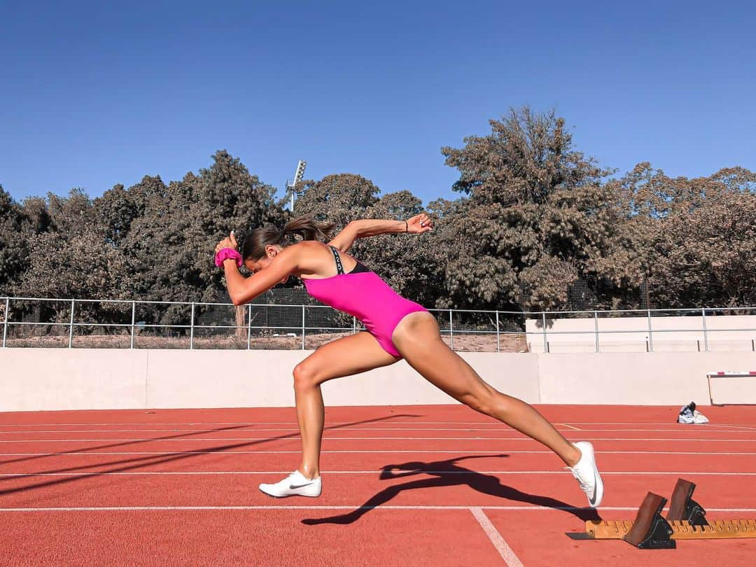 Camille LAUSさんのインスタグラム写真 - (Camille LAUSInstagram)「Let’s start counting down the days to Tokyo 202One ! 480 days to go ⏳  #mondaymotivation #olympics #newdates #tokyo2021 #trackandfield #4254tribe」3月31日 0時19分 - camillelaus