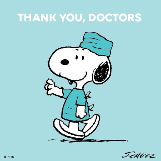 スヌーピーさんのインスタグラム写真 - (スヌーピーInstagram)「Sending beagle hugs to all the doctors and healthcare workers #NationalDoctorsDay」3月31日 1時35分 - snoopygrams