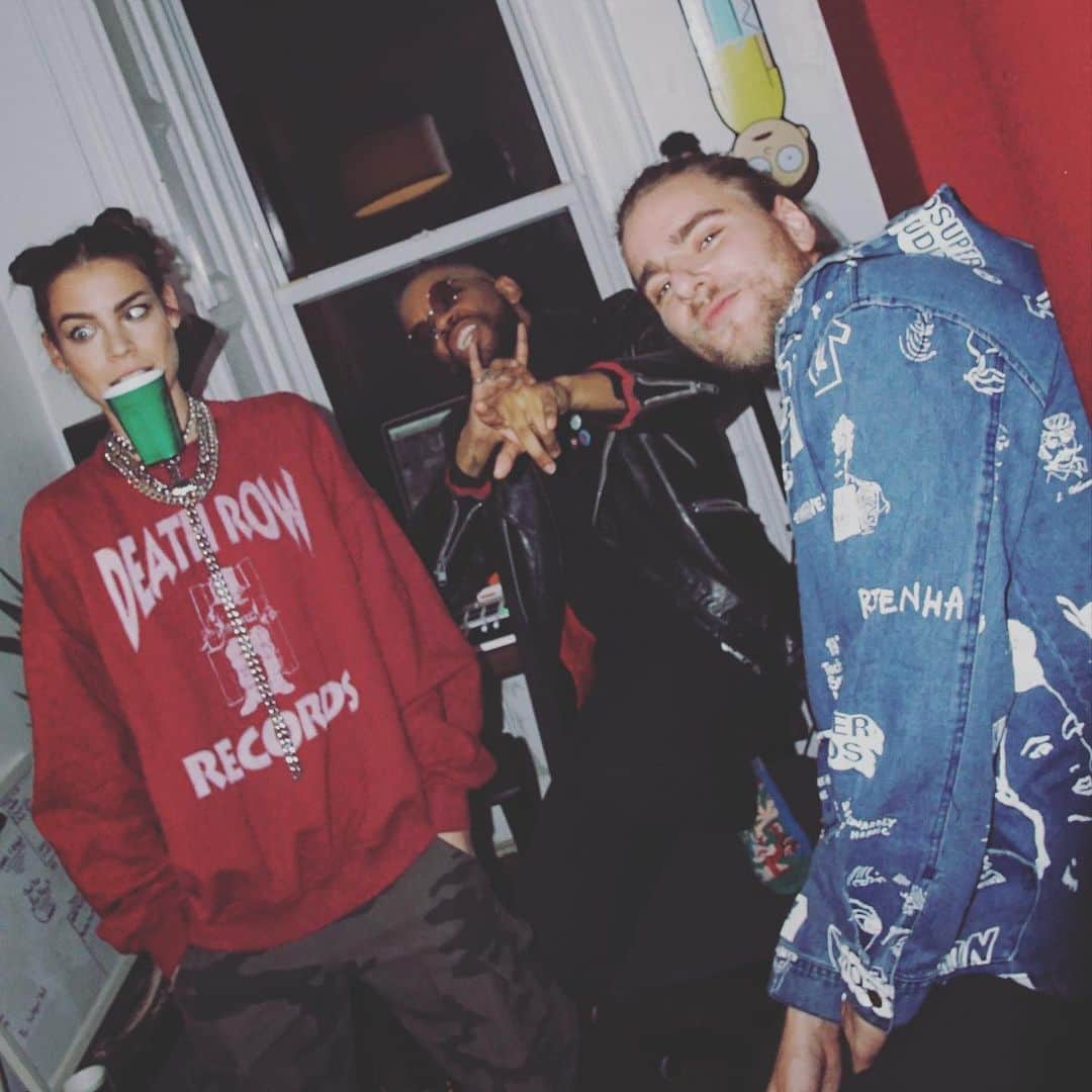 Showtekのインスタグラム：「This is at our session in Brooklyn ( before socialdistancing ) with @evashaw & @spreewilson who are both featured on our upcoming record ‘the weekend’. It’s coming out this Friday.  Stay safe everyone and stay home to stream the 💩 out of this record so you can sing along this summer when we are playing this for you all.  Beyond excited to start our new journey of releases and a change in flavor, style and presentation of what Showtek is nowadays. It’s not one style or genre it’s a lifelong career full of changes in musical style, bad and good career choices and most important having fun!! And that’s what this record stands for. And thanks to  our dedicated fans that took time to even read this little thought of mine.  Love you for the support」