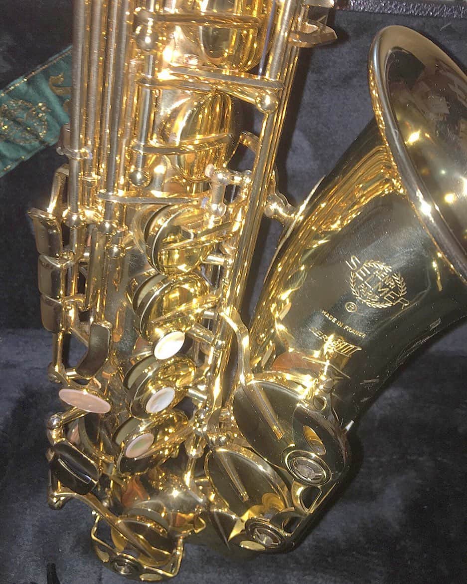 かすこんねぅのインスタグラム：「私の相棒❤️❤️❤️❤️❤️うへへ ・ ・ ・ #saxophone#sax#サックス#吹奏楽」