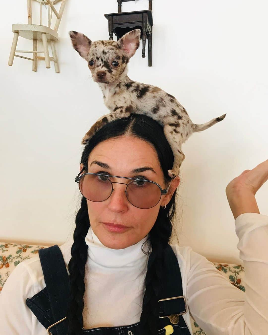 WHO WHAT WEARさんのインスタグラム写真 - (WHO WHAT WEARInstagram)「*watches Tiger King once* 🐯 photo: @demimoore」3月31日 10時45分 - whowhatwear