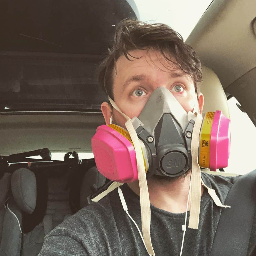 マーシャル・オールマンさんのインスタグラム写真 - (マーシャル・オールマンInstagram)「Stocked up on groceries today. Baaaaack to quarantining. (btw have had the mask for years)」3月31日 11時14分 - marshallallman