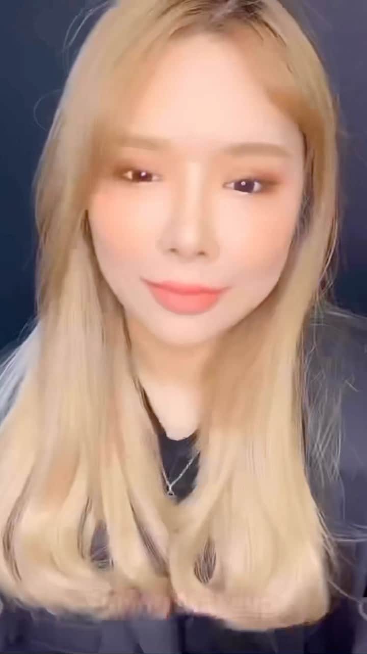 3CE Official Instagramのインスタグラム