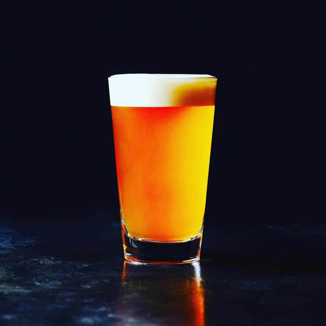 EL★CAMIONさんのインスタグラム写真 - (EL★CAMIONInstagram)「. 4月のイベントも自粛という事で、エルカミオン出動未定です。。。 早く終息することを願うばかりです。  青空の下でビールが飲みたいです！！ . #elcamion #beertruck #tyharborbrewery #craftbeer #brewery #instabeer #beerstagram #beerporn #beergeek #beerlover #madeintokyo #tysonsandcompany #エルカミオン #ビアトラック #ティーワイハーバーブルワリー #クラフトビール #ブルワリー #インスタビール #ビアスタグラム #クラフトビア  #ビアラバー #天王洲アイル #メイドイントウキョウ #タイソンズアンドカンパニー」3月31日 13時08分 - el_camion_tokyo