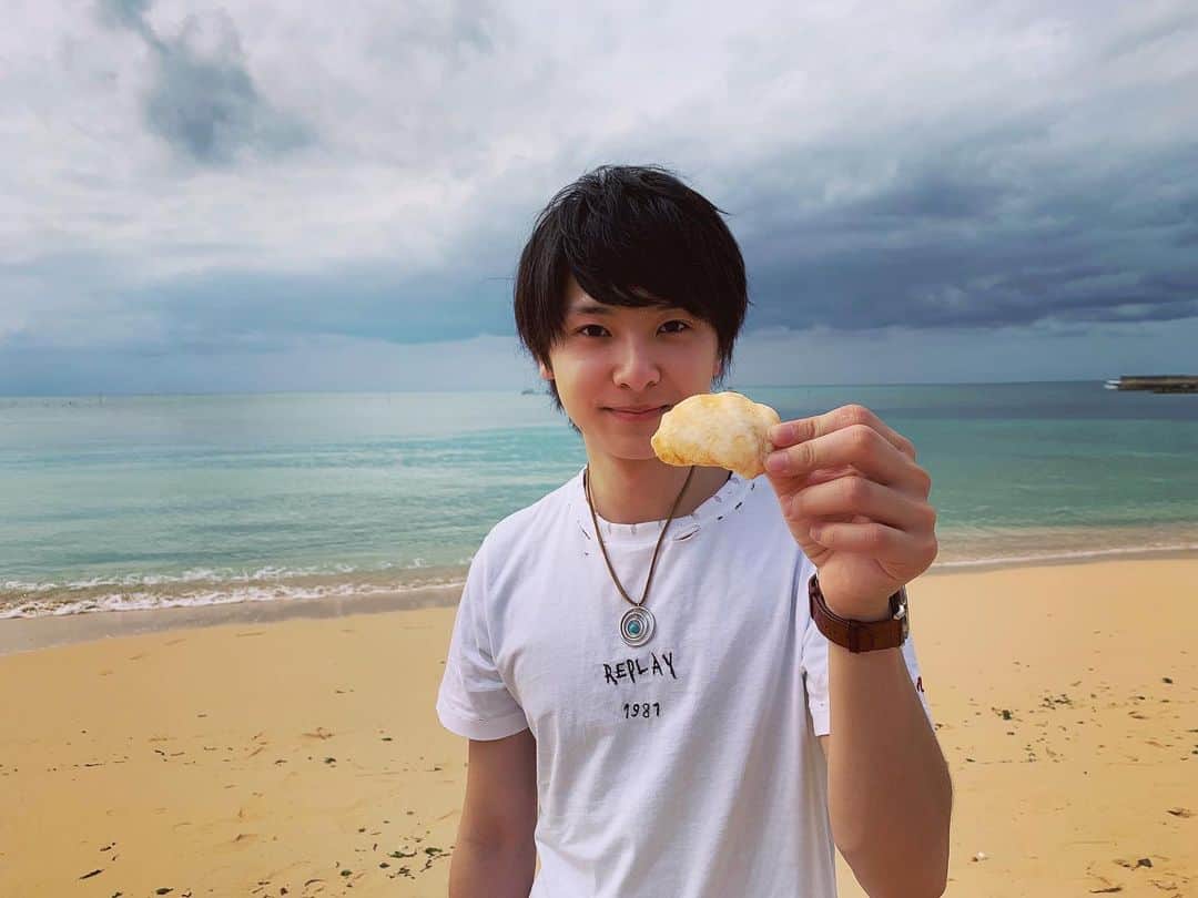 KENSUKEさんのインスタグラム写真 - (KENSUKEInstagram)「海なう。  #エイプリルフール  #Qyoto#Drums#KENSUKE」4月1日 0時52分 - kensuke_qyoto