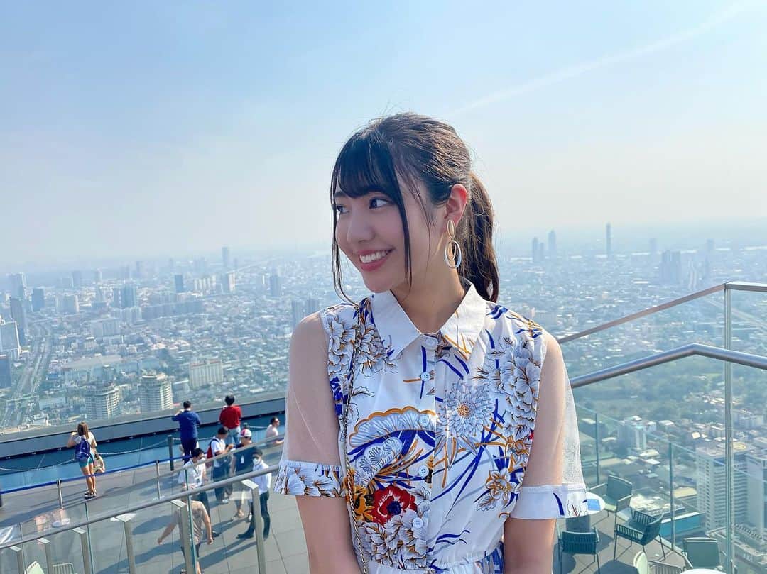 小玉梨々華のインスタグラム：「写真集オフショット〜タイ編〜 #MAHANAKHON #mahanakhonskywalk」