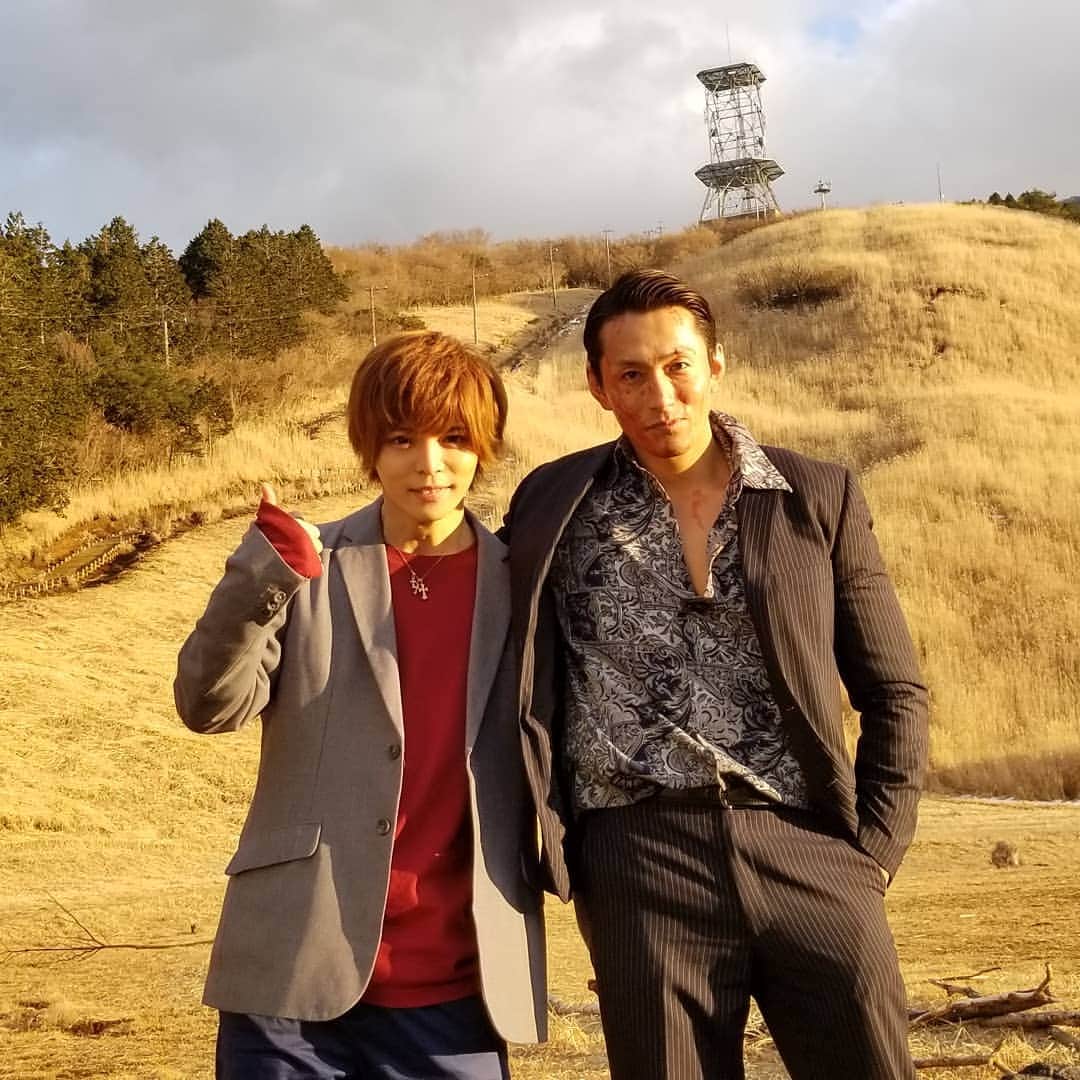 黒石高大のインスタグラム：「4月2日の「GARO -VERSUS ROAD-」に出るんで是非見てください  TOKYO MX　 4月2日(木)22:00〜 ※再放送　4月6日(月)23:00〜 BS日テレ 　4月2日(木)25:00〜 ファミリー劇場  4月5日(日)24:00〜  配信情報 バンダイチャンネル　 4月3日(金)12:00〜  Hulu 4月3日(金)12:00〜  J:COMオンデマンド　4月3日(金)24:00〜  ファミリー劇場CLUB 5月1日(金)  #牙狼 #GARO」