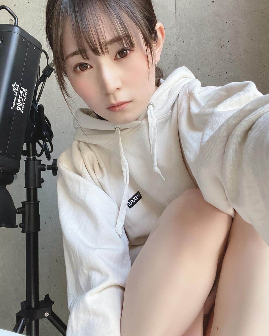 近衛りこさんのインスタグラム写真 - (近衛りこInstagram)「はやくみんなと会いたい😞 . . . . .  #自撮り#selfie#グラビア#インスタグラビア#コスプレ#コスプレイヤー#ポートレート#portrait#cosplay#cosplayer#cosplaygirl#japanesegirl#japanesecosplayer#被写体#泳衣#粉我#奶#性感內衣#日本的#性感#内衣」3月31日 21時25分 - ko_no_e
