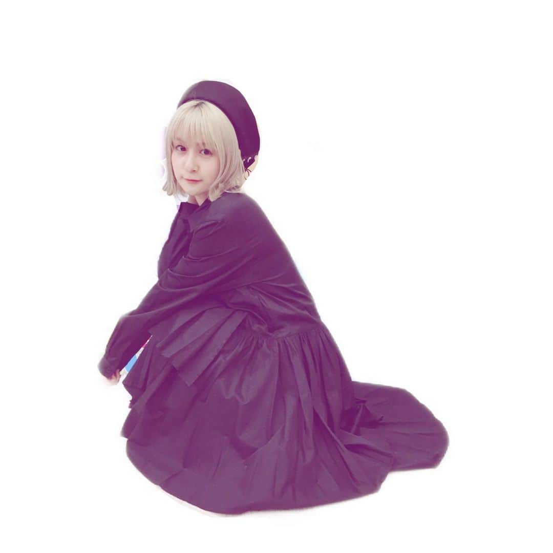 吉田有里のインスタグラム：「発表になりました﻿ カードファイト!! ヴァンガード外伝 イフ-if-﻿ にて﻿ カードの妖精 シュカ役を演じさせていただきます﻿ ﻿ ようやく皆さんにお伝えできて嬉しい！﻿ ﻿ 以前はヴァンガ郎くんとして﻿ 作品に携わらせていただいていましたが﻿ 今回は魔法少女に！﻿ ﻿ 素敵なキャストの皆様にかこまれて﻿ 必死にシュカと一緒に頑張っております。﻿ ﻿ よければぜひとも、﻿ ブラスターペアとしてエミちゃんと戦うシュカを﻿ 4人の旅を﻿ 見守ってくださったら嬉しいです。﻿ ﻿ #ヴァンガード」