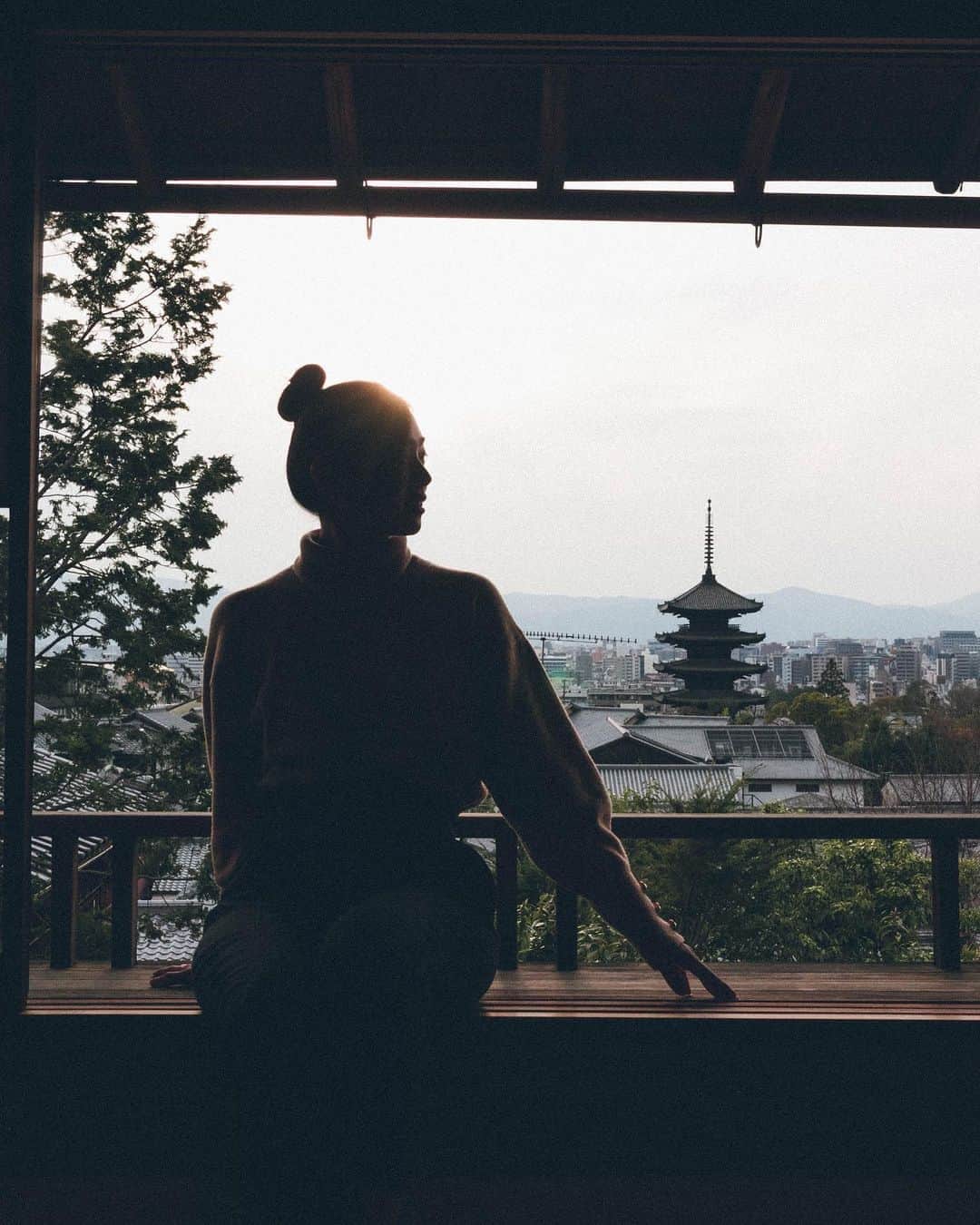 Yuma Yamashitaさんのインスタグラム写真 - (Yuma YamashitaInstagram)「#hellofrom Kyoto with @meyou.mae #inspirjtioncultmag Big S/O to @kyotopi.jp @jugyuan and @ag.lr.88」3月31日 22時09分 - yuma1983
