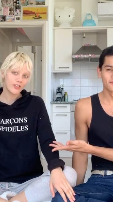 マリヤン・ジョンクマンのインスタグラム：「#ODDAstayhome @oddamagazine @callingkua ❤️」