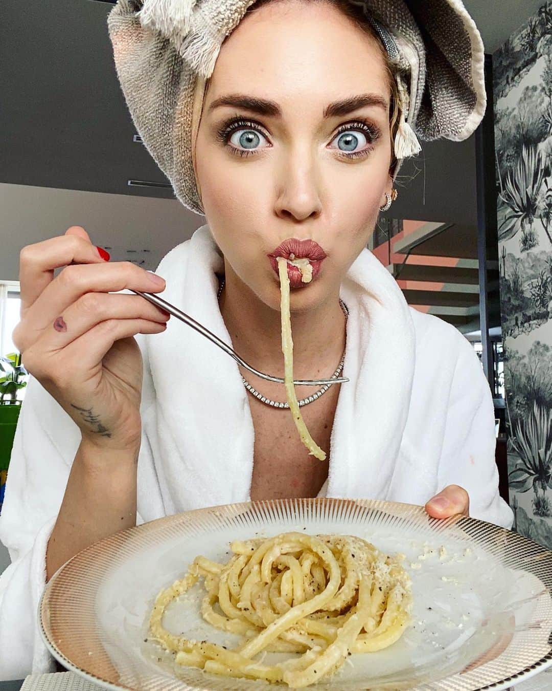 キアラ・フェラーニさんのインスタグラム写真 - (キアラ・フェラーニInstagram)「Cacio e pepe today 🍝」3月31日 22時33分 - chiaraferragni