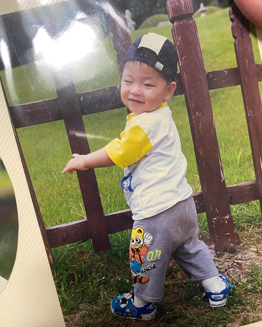 JU-NE（ク・ジュンフェ）のインスタグラム：「생일 많이 축하해주셔서 다들 감사해요♥️」