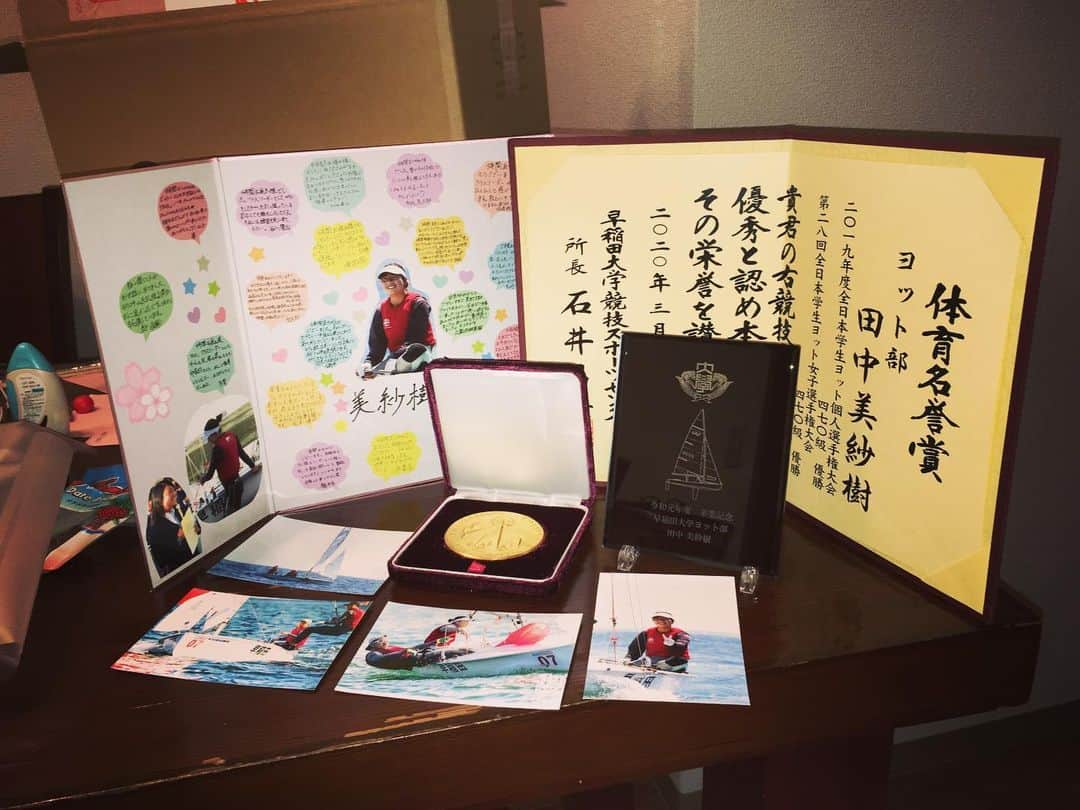 田中美紗樹のインスタグラム：「Thanks for the wonderful 4 years.  #早稲田大学ヨット部 #卒部記念品」