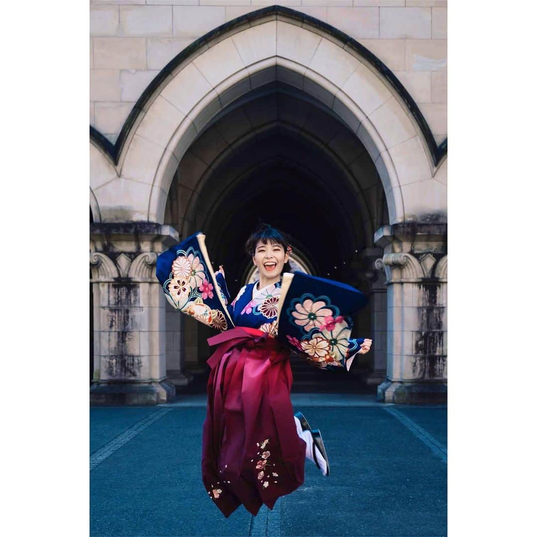 佐野来実さんのインスタグラム写真 - (佐野来実Instagram)「. . 2020年3月24日、東京大学法学部を卒業いたしました。 明日からはついに社会人になります。 皆様に支えられ、ここまで来ることができました。 感謝申し上げます。  これからも、謙虚で素直で誠実に、しかし自分を見失わないように頑張っていきます。」4月1日 0時24分 - misstodai201802
