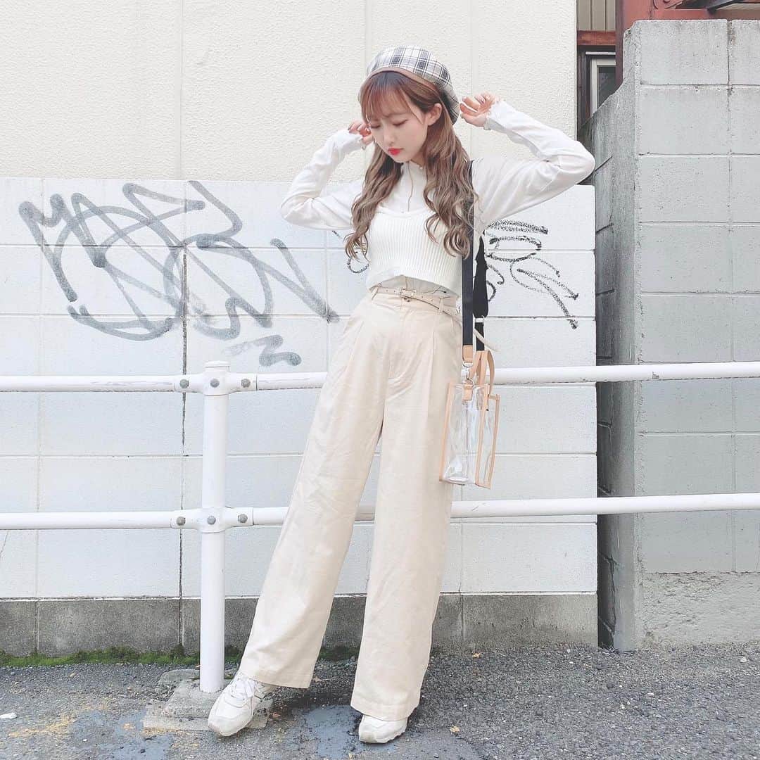 星野麻里愛さんのインスタグラム写真 星野麻里愛instagram Wego Staff Style ホワイトコーデ 最近くすみカラーが似合う 女になりたいです 詳細はプロフィールのurlからどうぞ 今なら全品30 オフかも Wego Wego大須店 ウィゴー うぃごー ウィゴー
