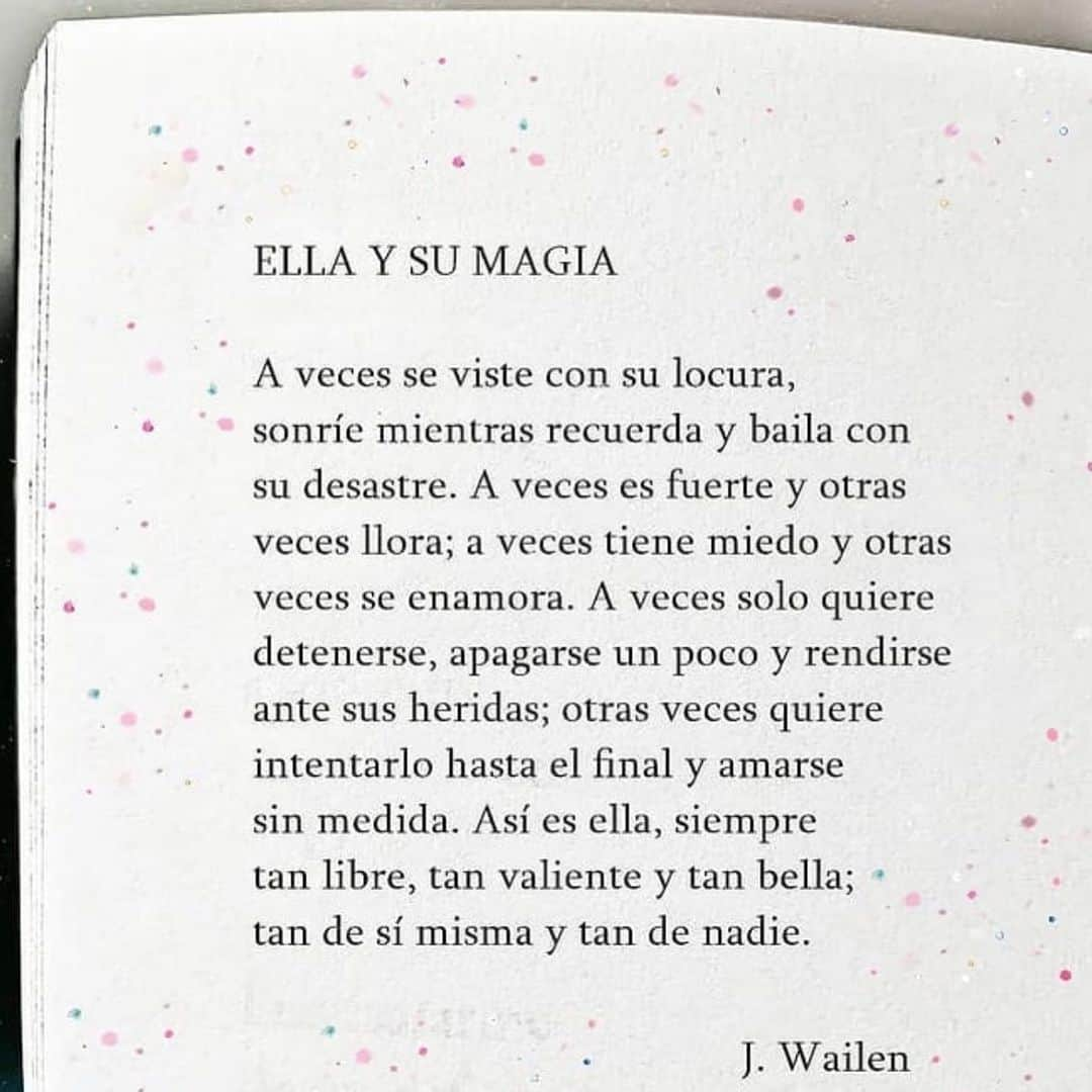 ダニエラオスピナさんのインスタグラム写真 - (ダニエラオスピナInstagram)「Ella y su magia 🌟 feliz noche 🌷 . . . . . @abigailvaldiviafernandez」4月15日 11時32分 - daniela_ospina5