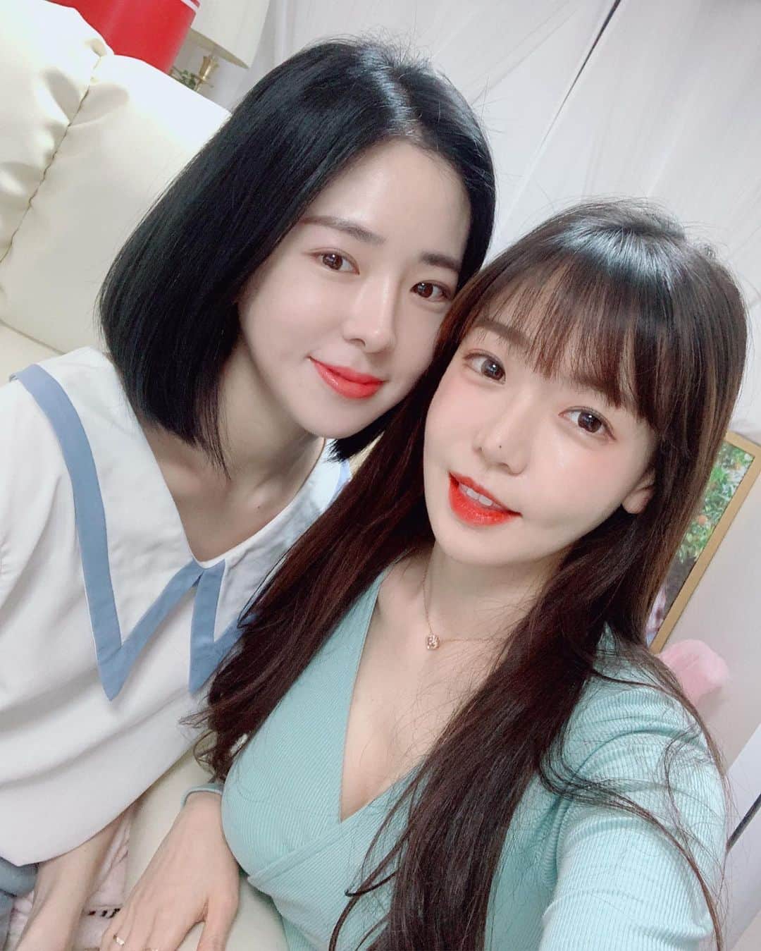 ウンソルさんのインスタグラム写真 - (ウンソルInstagram)「요즘 대세인 세상 이쁜 세연이랑🤭😆❤️」4月15日 12時06分 - taylanofficialx