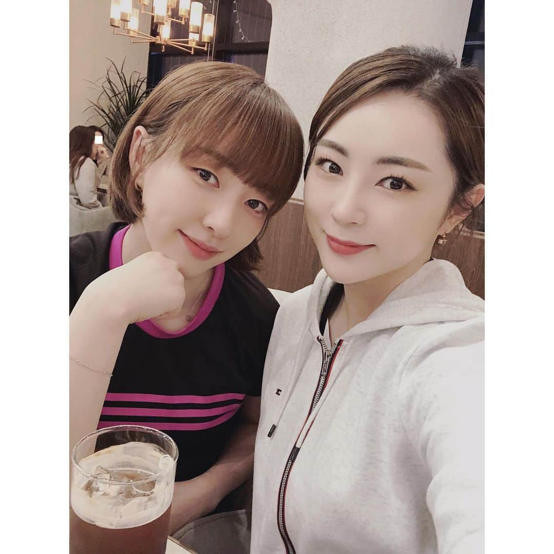 ソ・ヒョウオンさんのインスタグラム写真 - (ソ・ヒョウオンInstagram)「서자매 #탁구자매🏓 @hyoyeong_pingpong」4月15日 12時45分 - suh_hyowon_