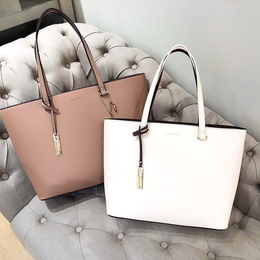 ジュエルナローズのグルメインスタ