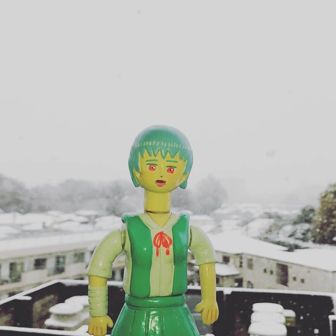 デハラユキノリのインスタグラム：「降って来ちゃったね  #deharayukinori  #エヴァンゲリオン  #綾波レイ」