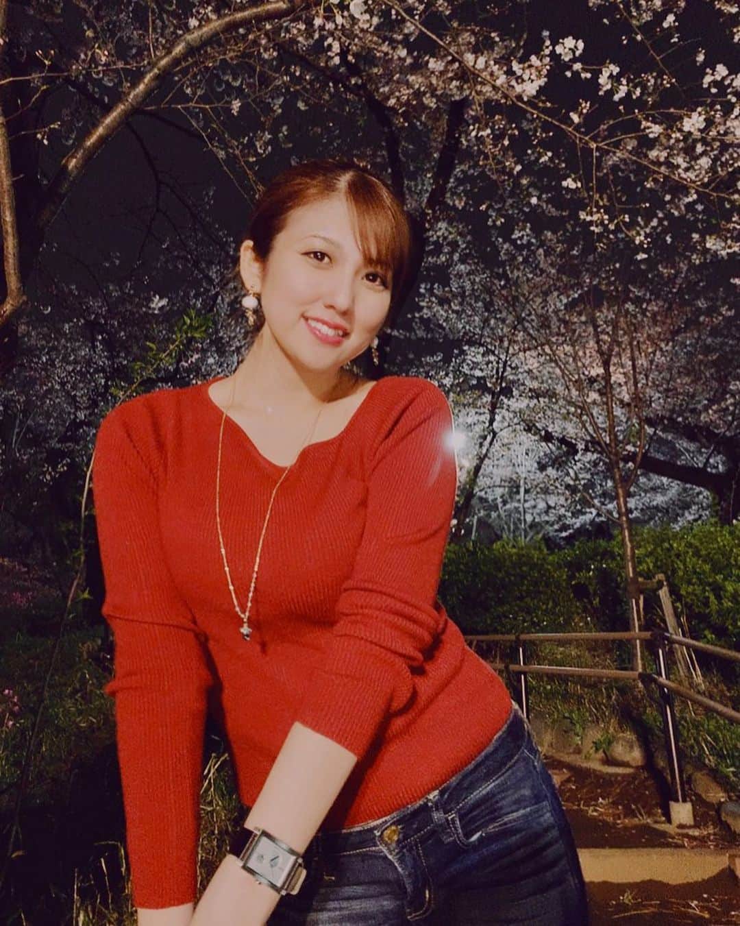 神谷麻美さんのインスタグラム写真 - (神谷麻美Instagram)「#夜桜 🌸⭐️🌸🌙🌸」4月1日 10時43分 - asamice428