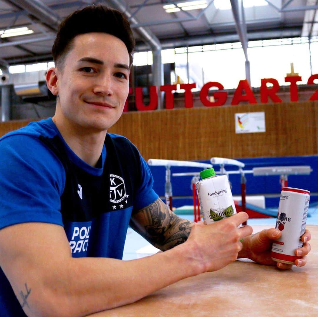 マゼル・ニューエンのインスタグラム：「My daily companions: Coco Whey and Sparkling Aminos from @foodspring ✌🏼 Use "Marcel FSG" to get 15% off your order!  #foodspring #foodspringfamily #nutrition #training #stayhealthy #staysafe #corona #gymnastics #homeworkout #themarcelnguyen」