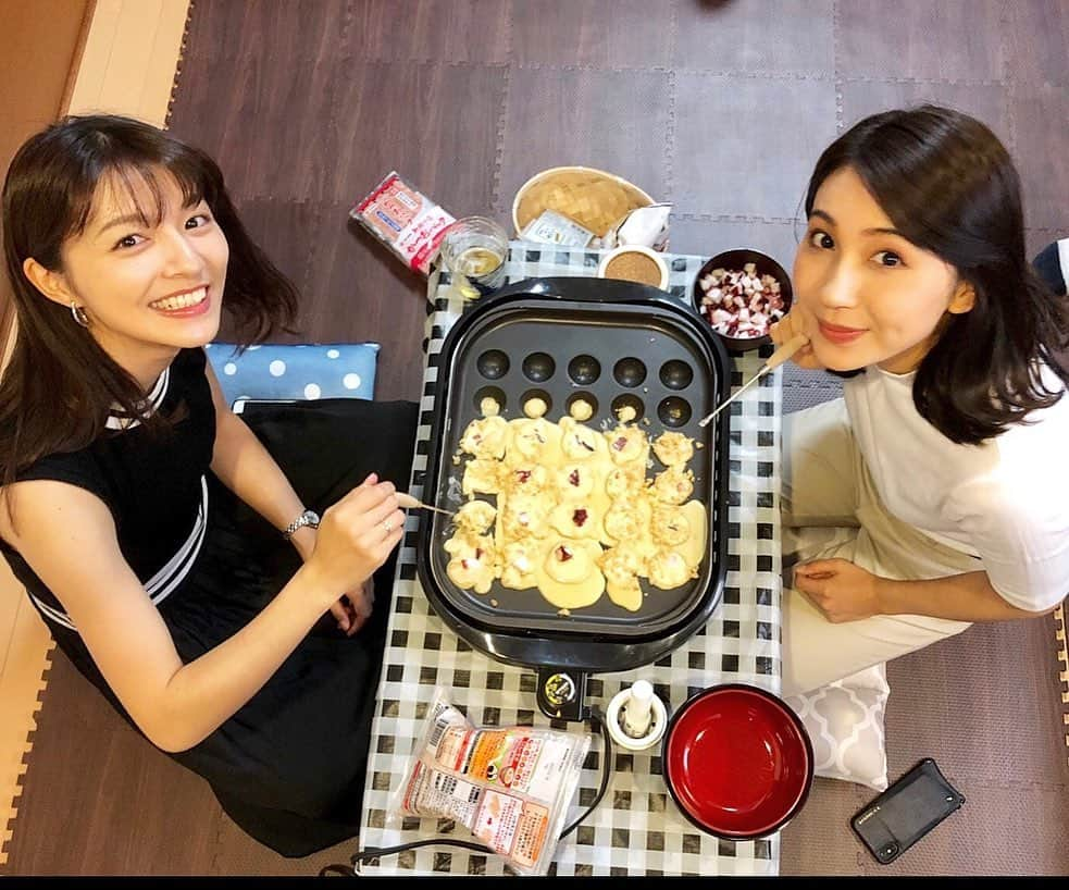 野嶋紗己子さんのインスタグラム写真 - (野嶋紗己子Instagram)「今日、4月1日！しみのじ新発見スタートしました！！☺️🌸　来週は野嶋がスタジオ担当します。こんな時期ですが、、、少しでもみなさまに、笑顔をお届けできるよう頑張ります。 これからもしみのじ、どうぞ宜しくお願いします！  #ちちんぷいぷい#しみのじ#清水麻椰#野嶋紗己子#アナウンサー#連日の投稿すみません💧#去年の写真たち #いつもありがとう😊#大阪の親友であり同期であり支え」4月1日 19時33分 - nojima_sakiko