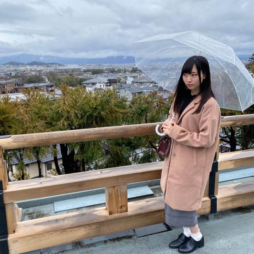 暁成実さんのインスタグラム写真 - (暁成実Instagram)「・ 雨の日にデートするのも 悪くないんじゃないかなぁ ・ ・ ・ #仮面女子候補生west #暁成実 #彼女感 #雨の日 #デート #京都 #観光 #大阪 #アイドル #仮面女子シアター #pleasefollowme」4月1日 20時04分 - narumi_akatsuki