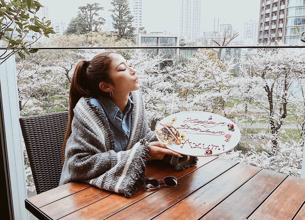 佐藤あずみのグルメインスタ