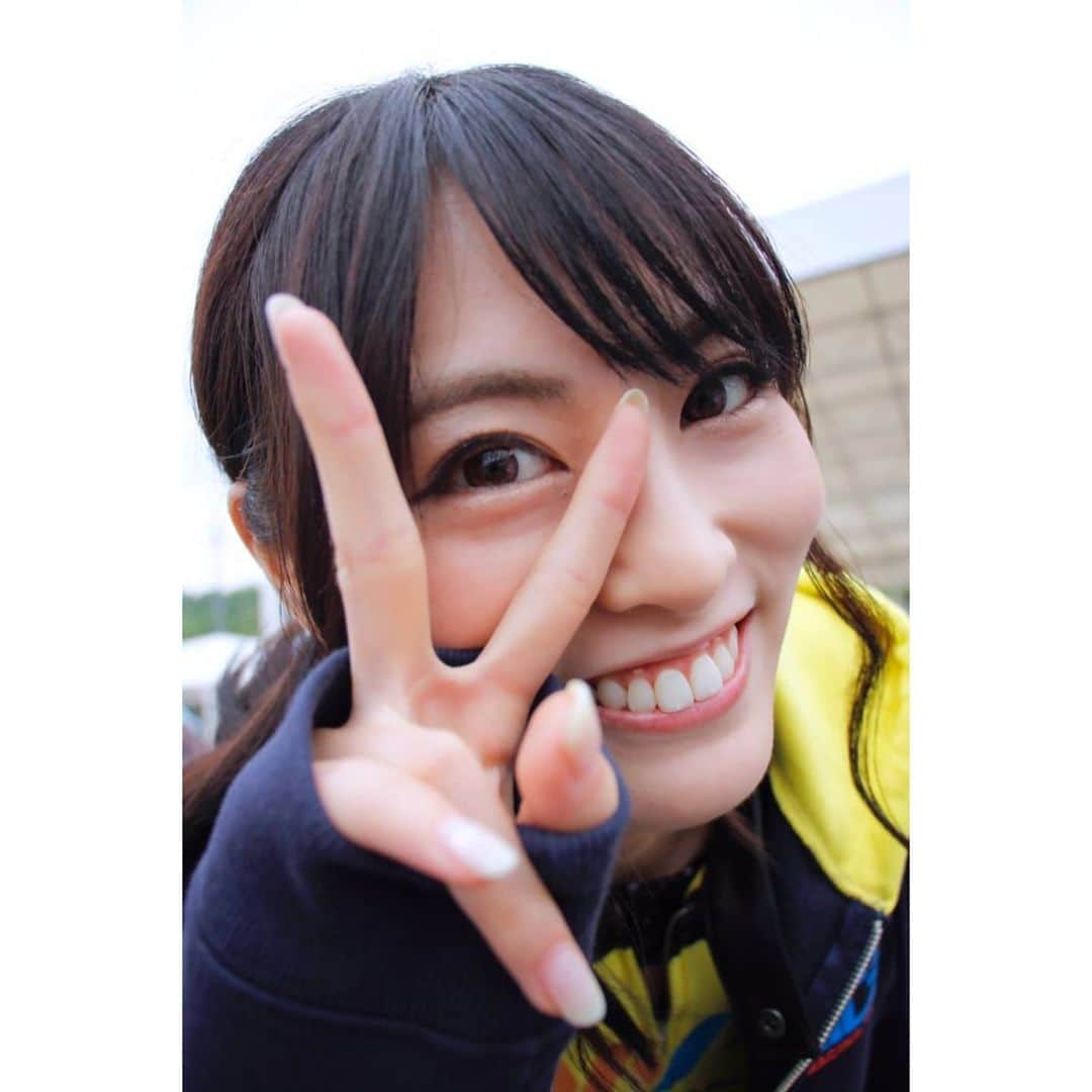 香月わかなさんのインスタグラム写真 - (香月わかなInstagram)「4月スタート！！！ 昨日の配信でこの写真が好評って聞いたので載せてみる☺️ 今年度も笑顔で過ごしたいね🌛 #RQ」4月1日 12時39分 - kazuki_wakana