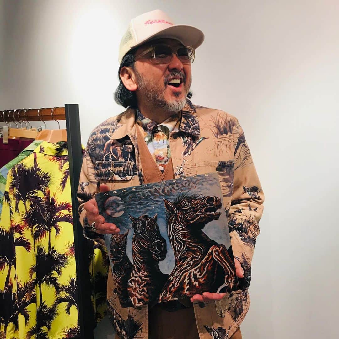 のインスタグラム：「#CRAZYHORSE #CRAZYMOON  #coveall#supreme #buttondownshirt #engineeredgarments #vest #pants #tenderloin #thestylistjapan #cap  #shanti #unitedarrowsandsons  #eyeglasses #白山眼鏡  #thestylistjapan #shoes #alden  #mensfashion #vinylcollection」