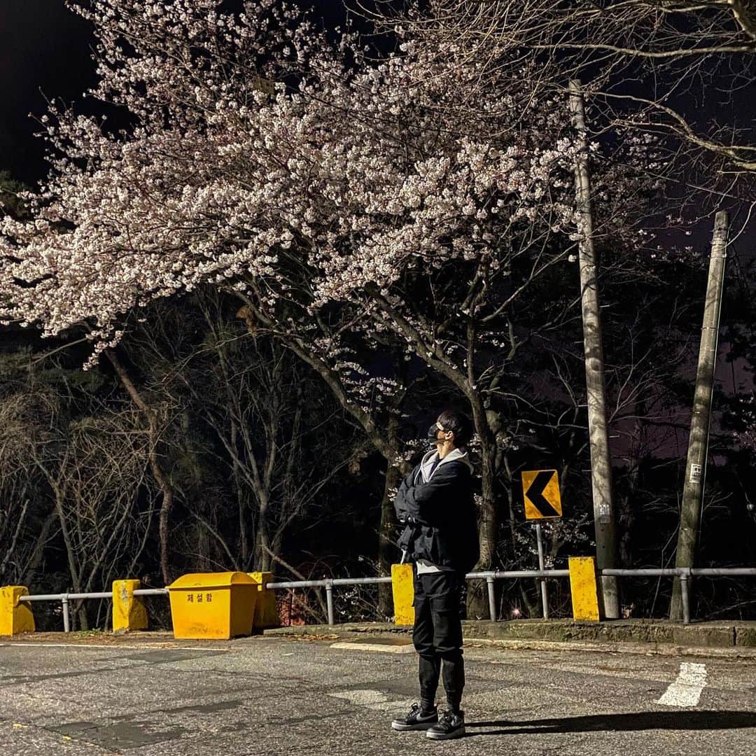 ユファン さんのインスタグラム写真 - (ユファン Instagram)4月1日 20時53分 - onlyuhwan