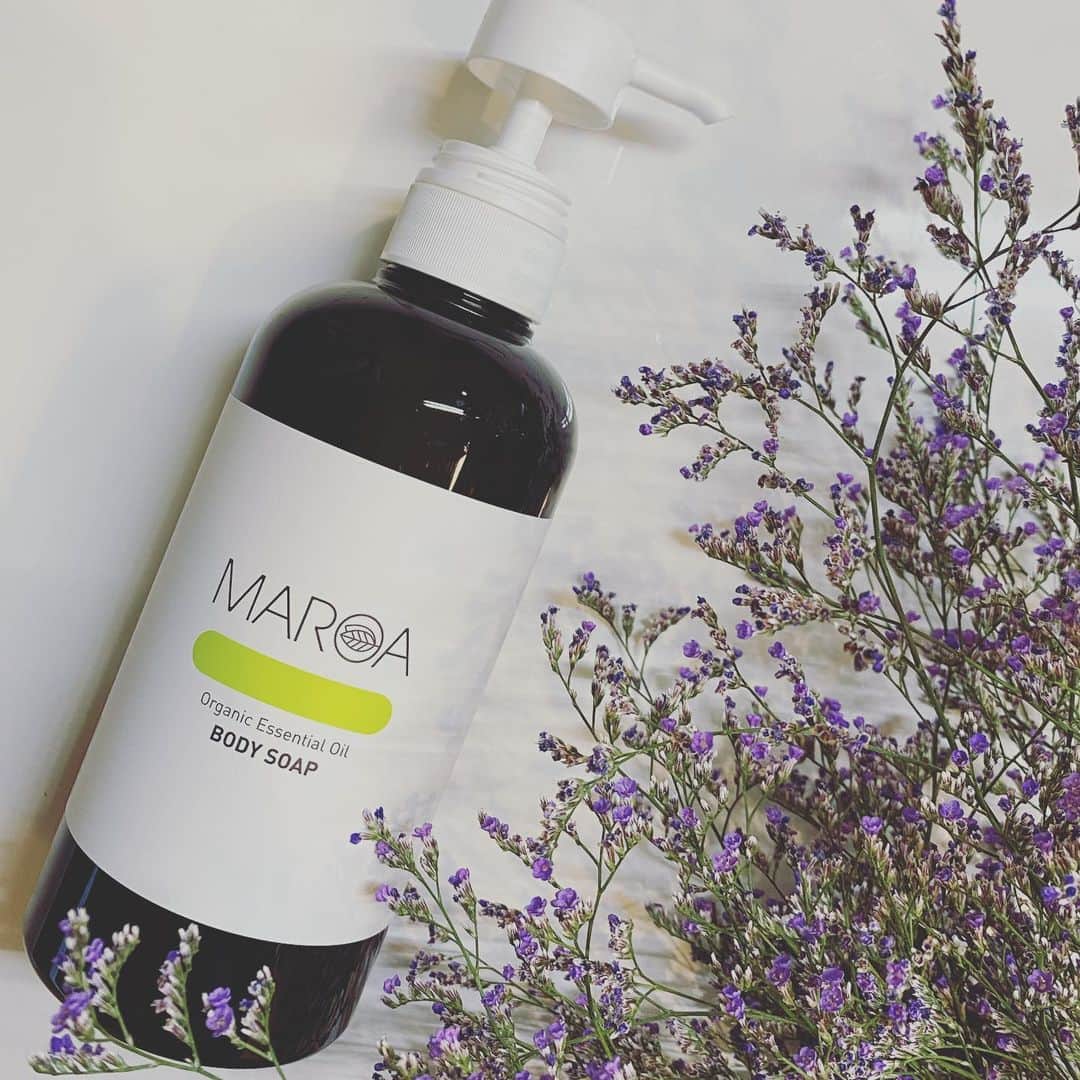 畑野ひろ子のインスタグラム：「シャンプー&トリートメントも愛用の@maroa_organic から、ボディソープが発売されました😆 香りが最高の癒し❤️❤️❤️ 不安が続いていますが、バスタイムでリラックス。」