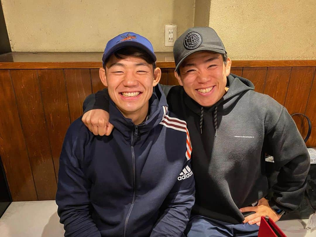 藤田慶和さんのインスタグラム写真 - (藤田慶和Instagram)「先日貴大と一瞬MTG🤝 相変わらず元気してました😊 #木村貴大 #夢トラ #サンウルブズ #東福岡 #ラグビー」4月1日 18時01分 - yoshikazu15