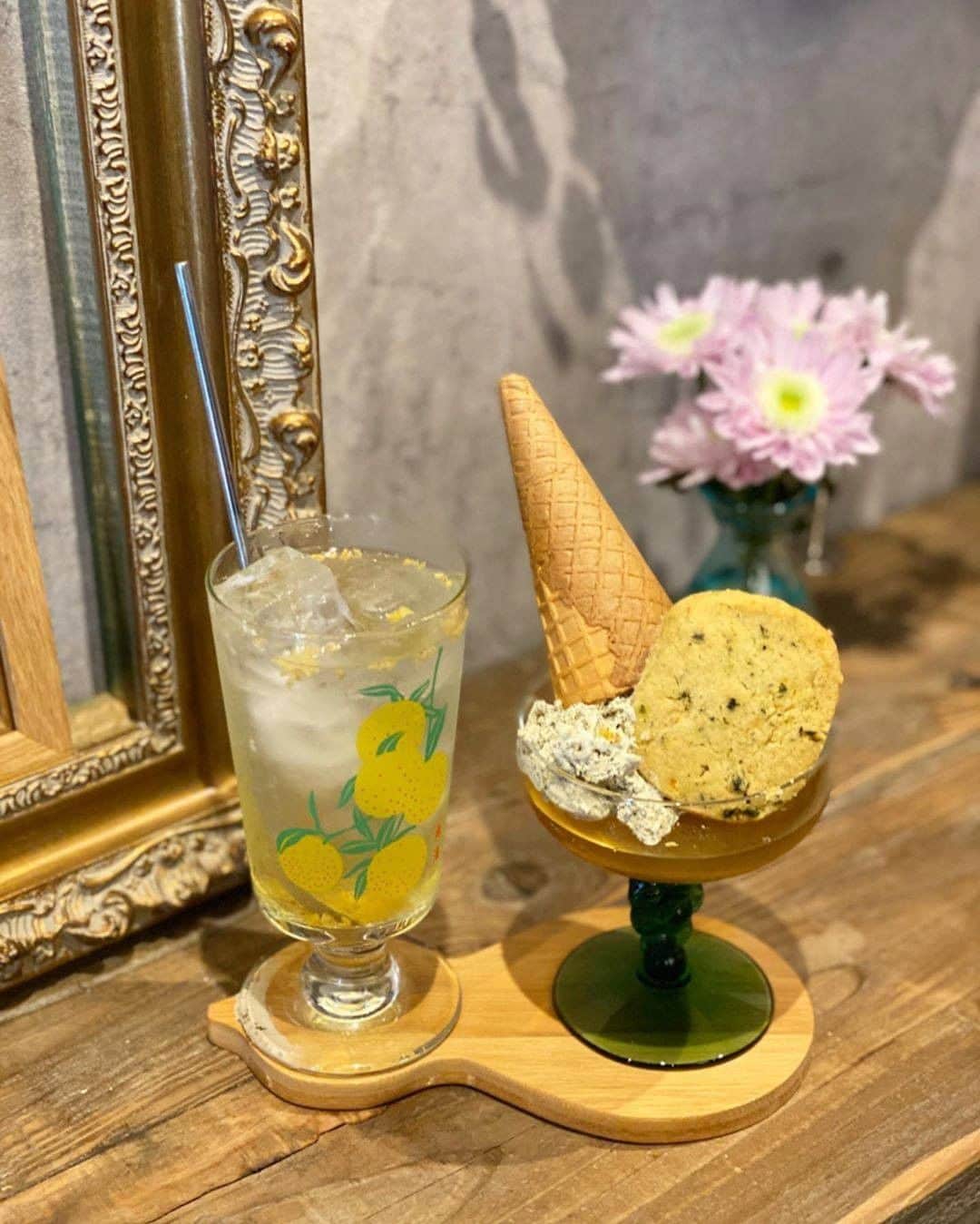 のインスタグラム：「【 sweet olive 金木犀茶店 /東京・西荻窪 】 . 本格的な中国茶と焼き菓子を楽しめるカフェ『sweet olive 金木犀茶店』💖 . 温もり感じる内装と見ているだけでも楽しいおしゃれなケーキで、一度行ったらファンになること間違えなし✨？！ . ぜひ味わいに行ってみてくださいね😋 . 📍東京都杉並区西荻南２丁目５−６ . 📷写真・情報提供：@yuki81_yuki さん 素敵な投稿をありがとうございます✨ . \ 一緒にルトロンinstagramを盛り上げませんか？🙋‍♀️ / #ルトロン で素敵なおでかけ体験をシェアしてくれる方を大募集しています♪投稿内容は、instagramで紹介させていただきます☺️ . #letronc #カフェ #カフェスタグラム #カフェ部 #大人カフェ #おしゃれカフェ #おしゃカフェ #カフェめぐり #カフェ巡り #カフェ好き #カフェスタグラム #スイーツ #スイーツ部 #スイーツ巡り #和菓子 #インスタ映えスイーツ #スイーツ女子 #cafe #instacafe #cafestagram #カフェ好きな人と繋がりたい #スイーツ好きな人と繋がりたい  #sweetolive #金木犀茶店  #東京カフェ  #東京グルメ #西荻窪 #中国茶 #ケーキ好き」