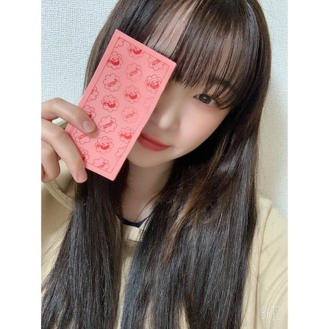 平野夢来（ゆぴぴ）のインスタグラム：「分かりにくいかもですが私なりに少しでも皆さんの参考になればなと(^^) ってことでメイクや美容についてのコメント返します🙌 もし何かあれば是非!! #Popteen #ぺこちゃん #ゆぴぴ #lnstalike #like4like #f4f #lnstagood #lnstapic  #cecilmcbee」
