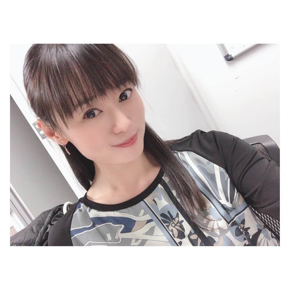 柳野玲子のインスタグラム：「今宵はゆっくり湯船に浸かりました😊 明日もお仕事、元気に頑張ろう💓」