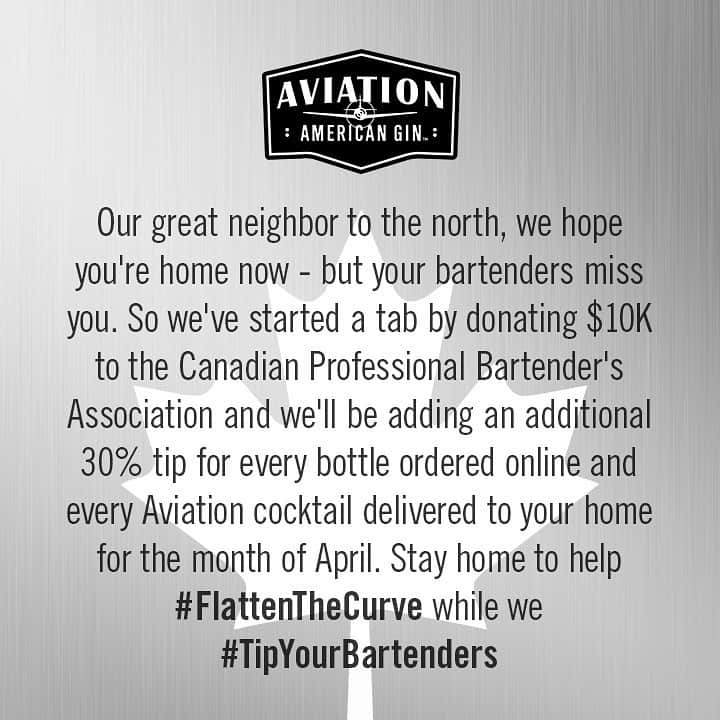 ライアン・レイノルズさんのインスタグラム写真 - (ライアン・レイノルズInstagram)「A message to Canadian bartenders in both English and French. (Although my French Canadian’s a bit rusty) . . For the incredible bartenders in my homeland... we love and miss you. . . En Français: .  Ces chaussettes noires font de mauvais condoms. . . Thank you!/j'aime les bananes! . .  @_cpba_ @aviationgin #tipyourbartenders」4月1日 21時55分 - vancityreynolds