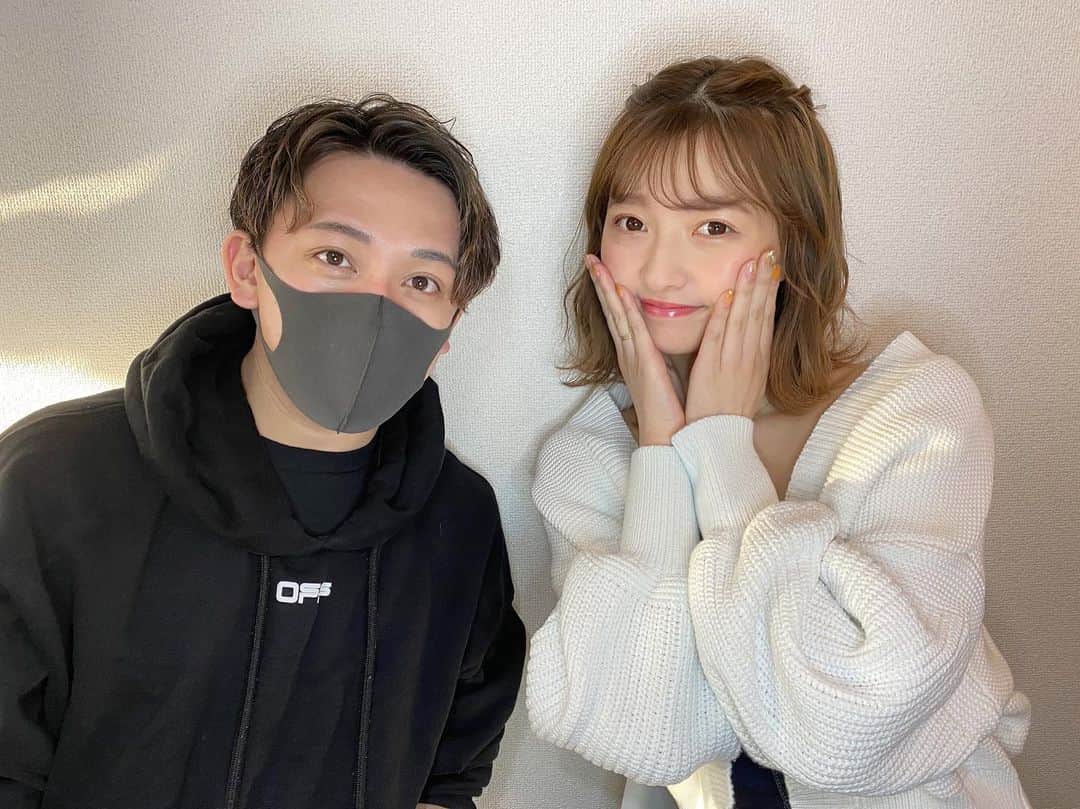 カブキンのインスタグラム：「久しぶりのもかさん。 今年36才と21才。  YouTubeも始めたみたいです😌  #婚活 #婚活YouTuber #モテたい  #結婚期限まであと89日  @moca.gram」
