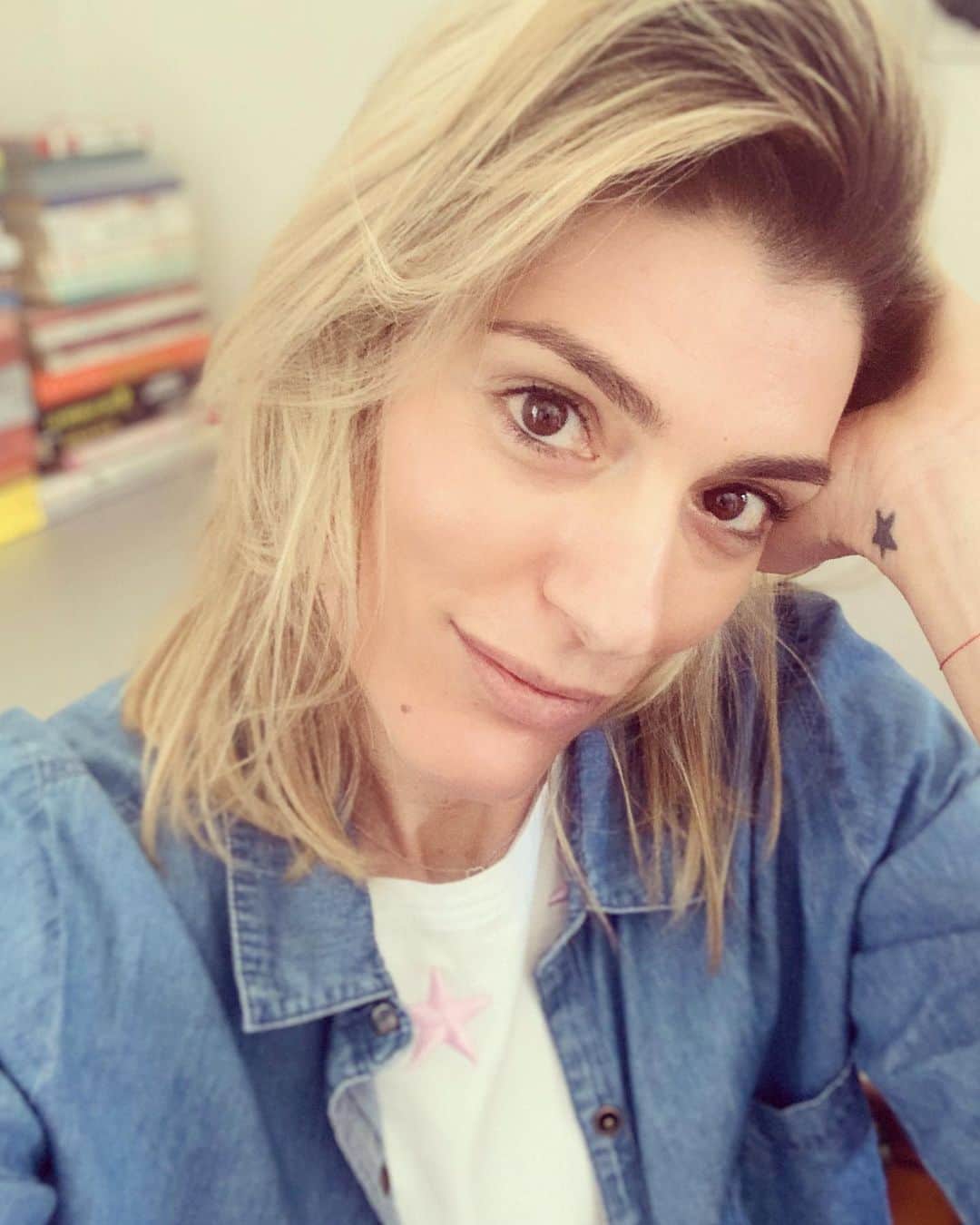 フランチェスカ・ピッチニーニのインスタグラム：「1 Aprile 🌸」