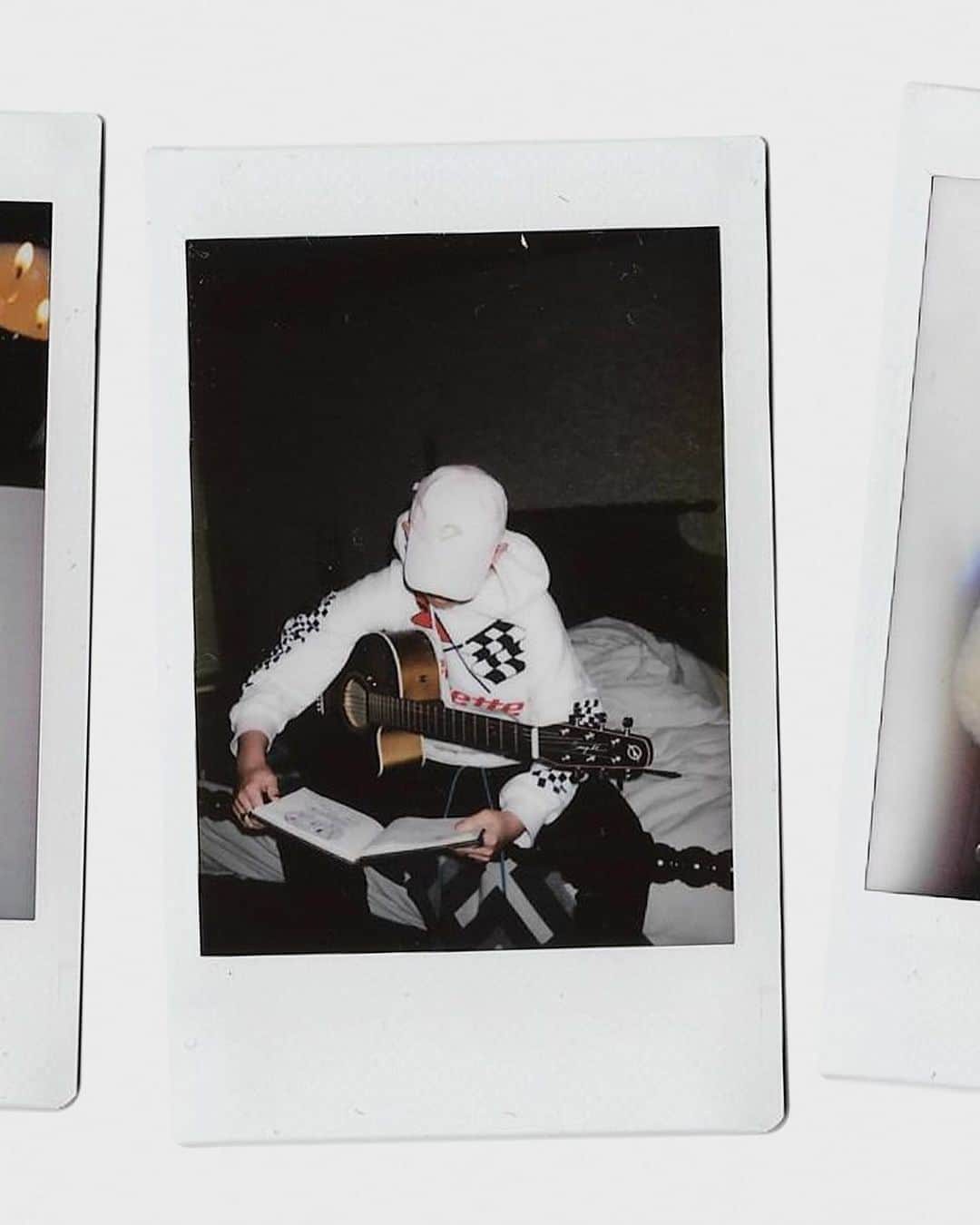 ジェイコブ・ザルトリウスのインスタグラム：「all i do is listen to music and overthink shit」