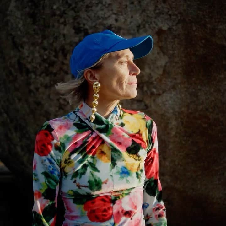 Monica Sordoのインスタグラム：「We are proud to announce that MS has finally landed in Paris ✨ and in partnership with one of the most iconic retailers of old times “Printemps” Founded in 1865. Stay tuned for beautiful content and visit @printempscom to discover online our SS20 “La Sureña Collection” #MonicaSordo #Printemps #paris」