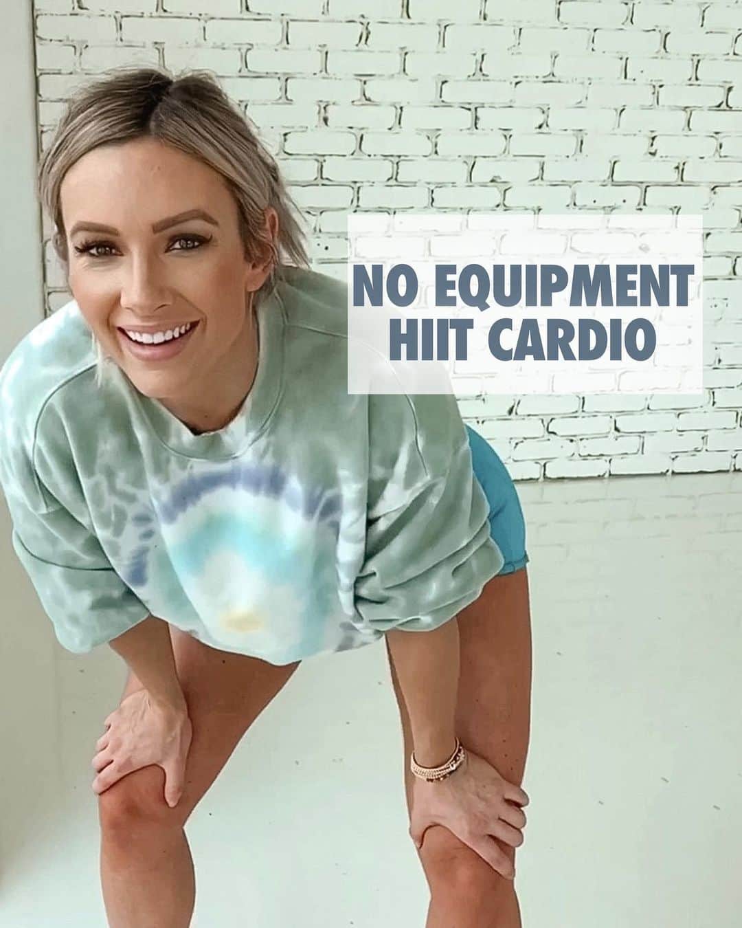 Paige Hathawayさんのインスタグラム写真 - (Paige HathawayInstagram)「Try this HIIT CARDIO SESH! Grab your @sweetsweat stick and sweat trimmer AND LET’S SWEAT💦 I know it can seem challenging to get a good cardio sesh from home but 👉🏼 try this! YOU DON’T NEED ANY EQUIPMENT but your sweet sweat trimmer for some double sweat action!  LIKE 🤍 and SAVE this video for your home cardio!  45 SECONDS PER EXERCISE  15 SECONDS IN BETWEEN 2/3 ROUNDS  For the month of April - Use my code: PAIGE20 and receive 20% off my signature waist trimmer and all @sweetsweat products including all the sticks! 💪🏼」4月2日 3時59分 - paigehathaway