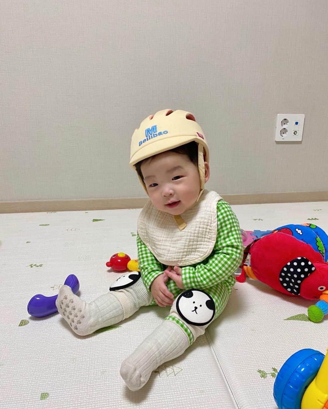 ジナ さんのインスタグラム写真 - (ジナ Instagram)「🤍💛🤍 #내조카 #사랑둥이 가온이 💙 #이모스타그램」4月2日 14時52分 - ji_na_kk